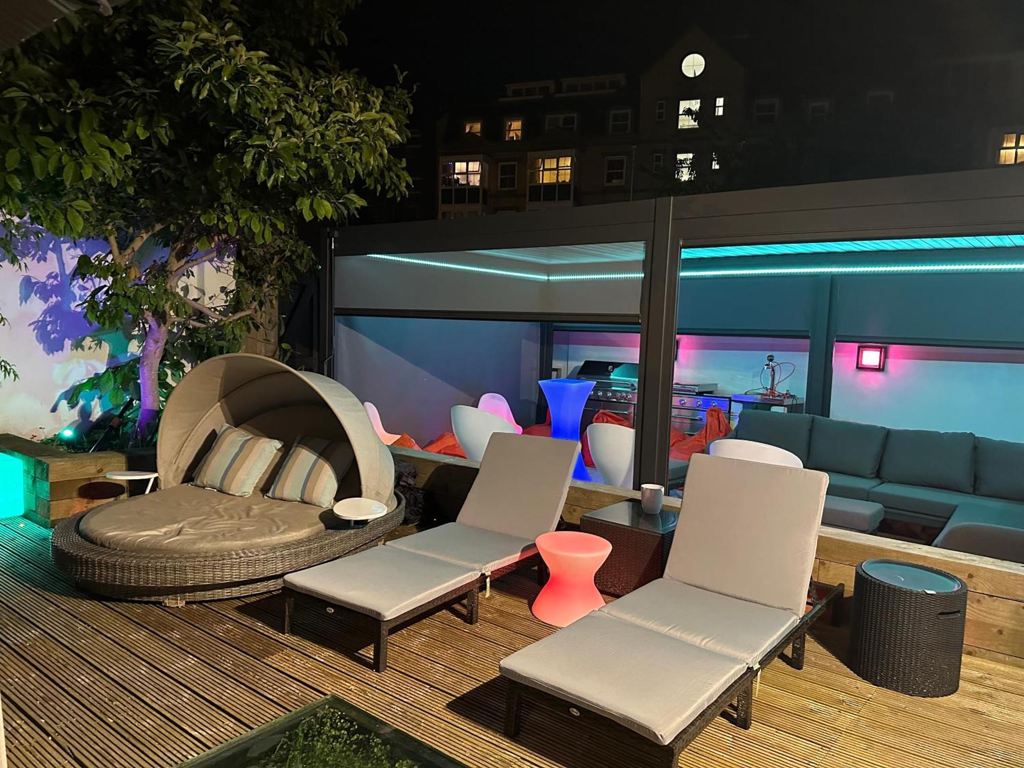 Deluxe Studios With Spa Included ポーツマス エクステリア 写真